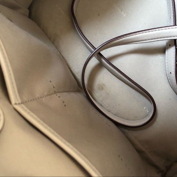 Light grey Coach crossbody bag - Picture 8 of 8